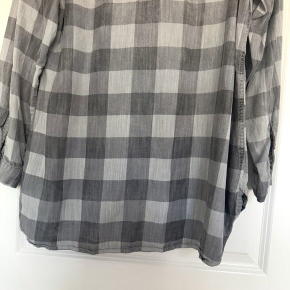 Soft Surroundings Gray Check Plaid Long Sleeve Button Up Shirt Womens Sz Medium - Picture 10 of 12